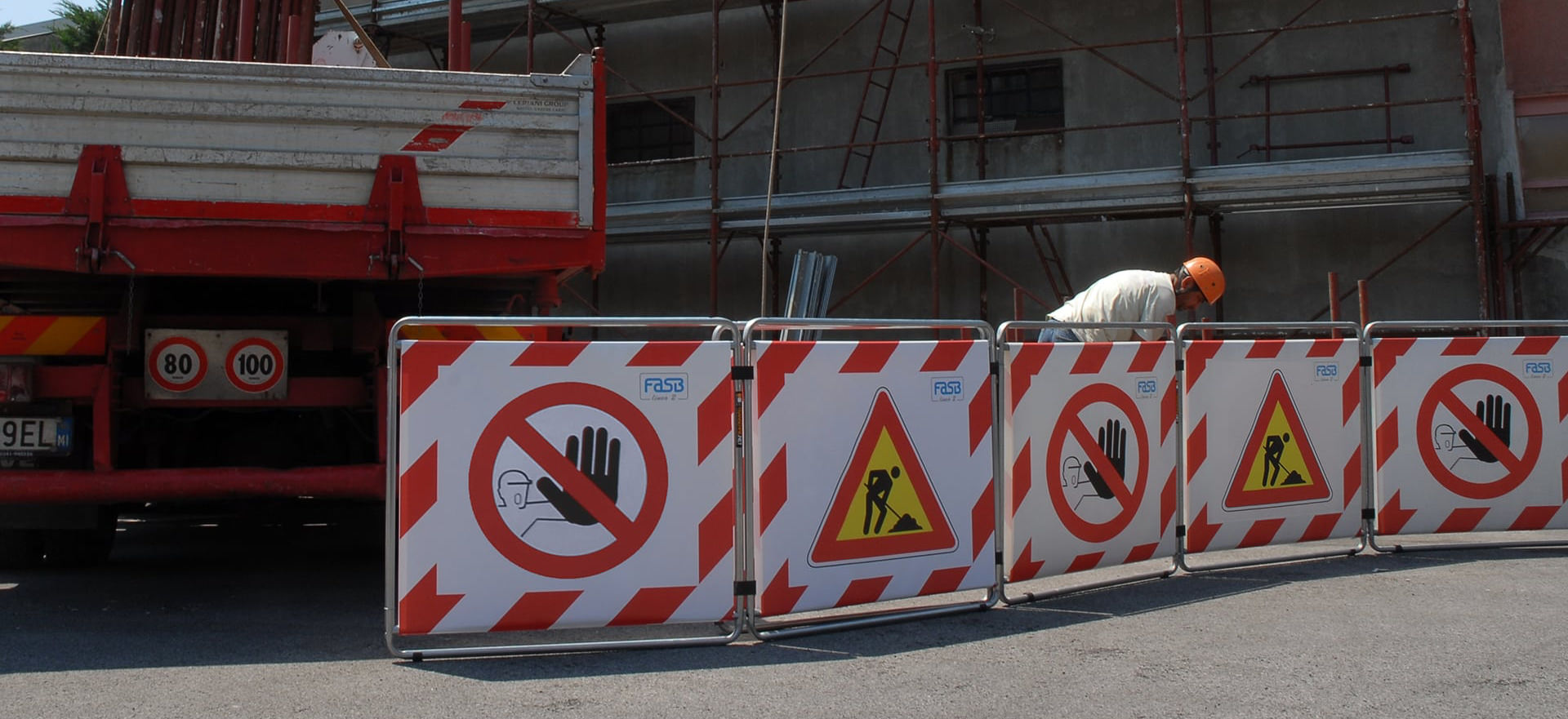Barriere di sicurezza per lavori temporanei e cantieri
